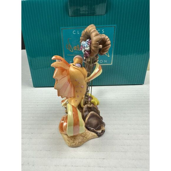 Walt Disney Collection- Little Mermaid - Carp - Classical Carp - in box with COA - Picture 4 of 8